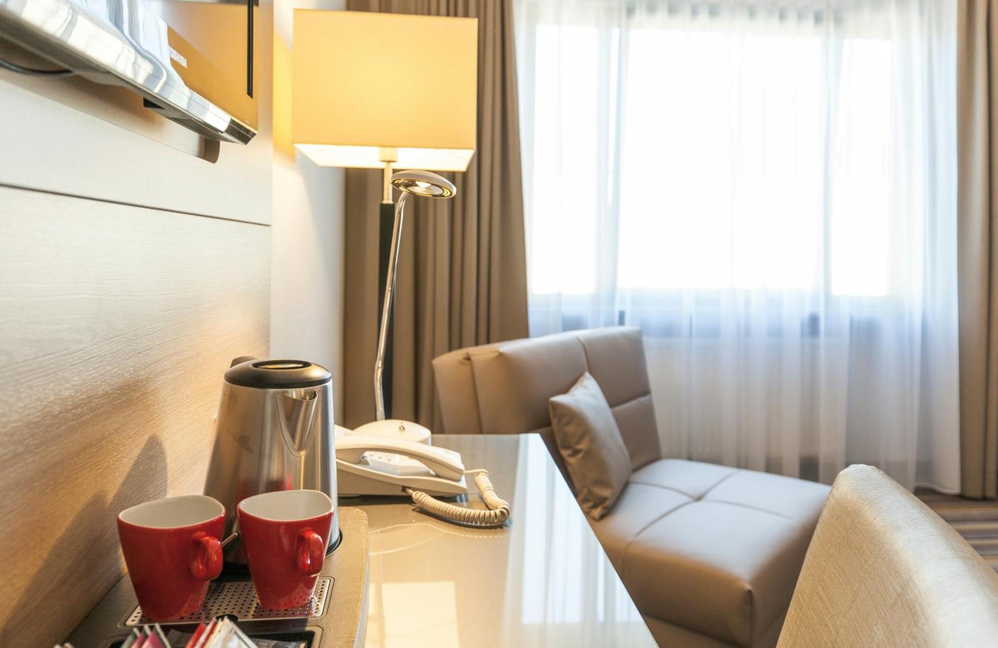 Leonardo Hotel Munich City North — Photos 1